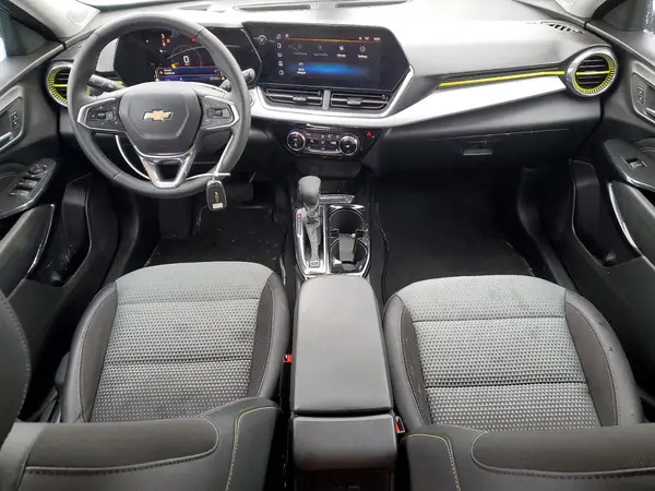 KL77LHEP5SC280863 2025 CHEVROLET TRAX - Image 8