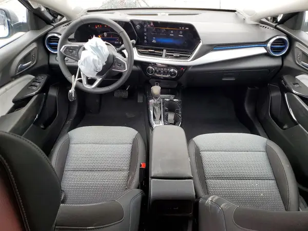 KL77LHEP5SC322187 2025 CHEVROLET TRAX - Image 8