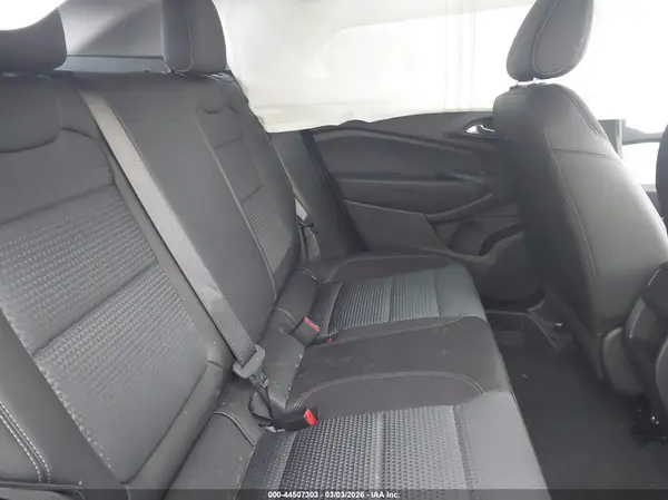 KL77LHEP5SC337918 2025 CHEVROLET TRAX - Image 8