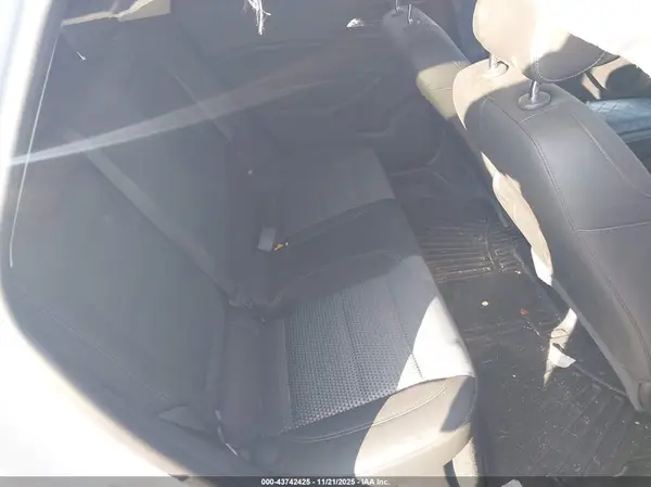 KL77LHEP6SC024179 2025 CHEVROLET TRAX - Image 8
