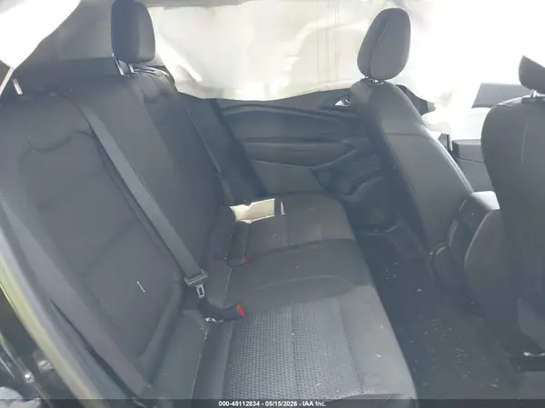 KL77LHEP6SC067470 2025 CHEVROLET TRAX - Image 8