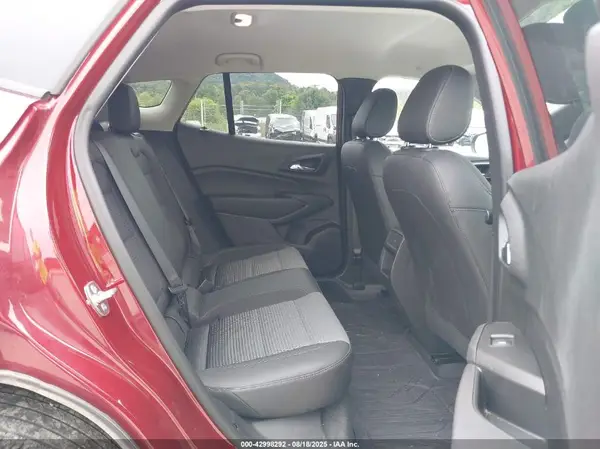 KL77LHEP6SC074497 2025 CHEVROLET TRAX - Image 8