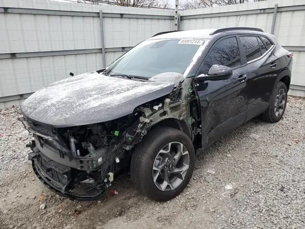 KL77LHEP6SC085676 2025 CHEVROLET TRAX - Image 1