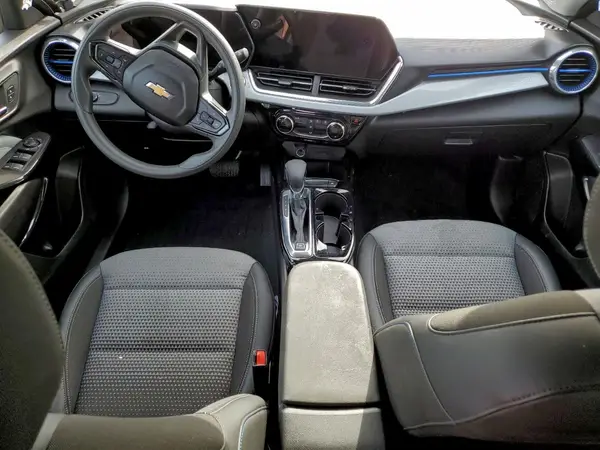 KL77LHEP6SC124525 2025 CHEVROLET TRAX - Image 8