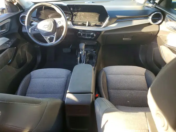 KL77LHEP6SC126808 2025 CHEVROLET TRAX - Image 8