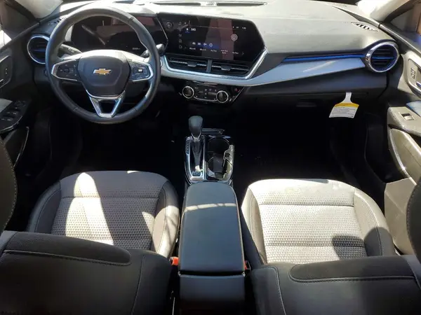 KL77LHEP6SC149182 2025 CHEVROLET TRAX - Image 8