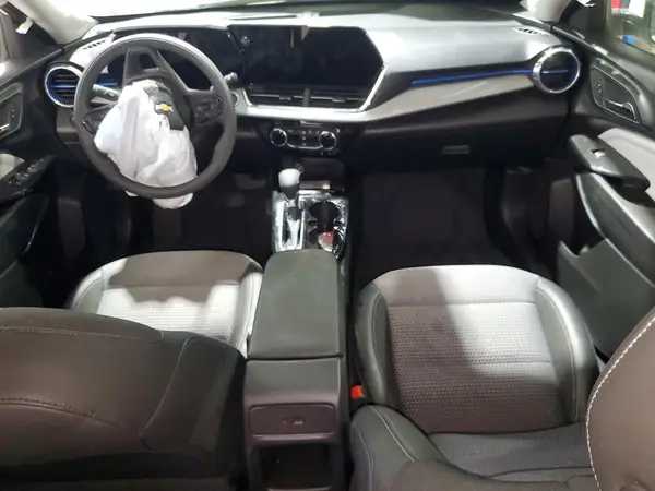 KL77LHEP6SC175720 2025 CHEVROLET TRAX - Image 8