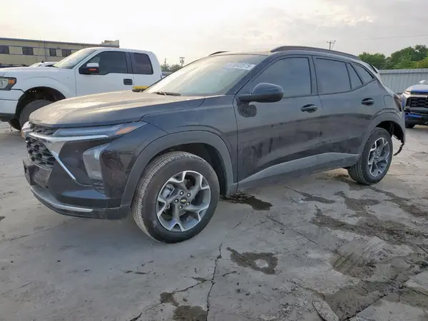 KL77LHEP6SC181792 2025 CHEVROLET TRAX - Image 1