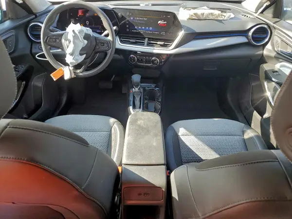 KL77LHEP6SC182604 2025 CHEVROLET TRAX - Image 8