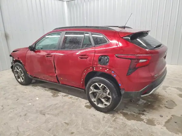 KL77LHEP6SC191660 2025 CHEVROLET TRAX - Image 2