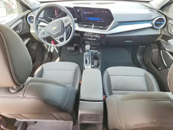 KL77LHEP6SC212863 2025 CHEVROLET TRAX - Image 8