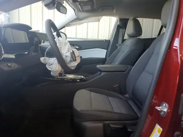 2025 CHEVROLET TRAX auction photo 7