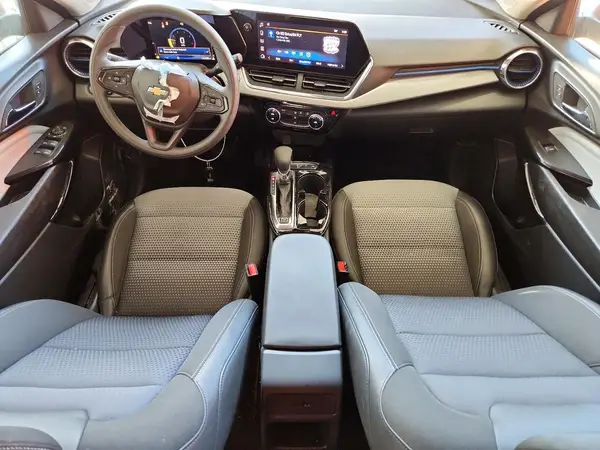 KL77LHEP6SC228691 2025 CHEVROLET TRAX - Image 8