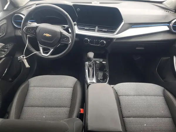 KL77LHEP6SC237293 2025 CHEVROLET TRAX - Image 8