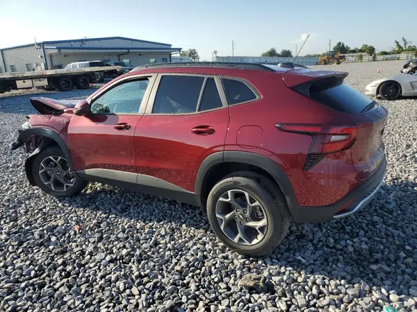 KL77LHEP6SC254384 2025 CHEVROLET TRAX - Image 2