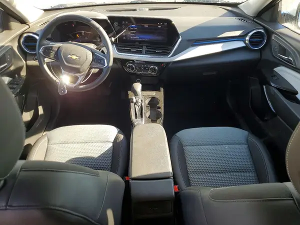 KL77LHEP6SC276207 2025 CHEVROLET TRAX - Image 8