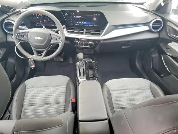 KL77LHEP6SC294030 2025 CHEVROLET TRAX - Image 8