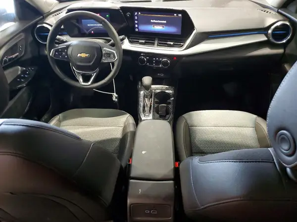 KL77LHEP6SC294142 2025 CHEVROLET TRAX - Image 8