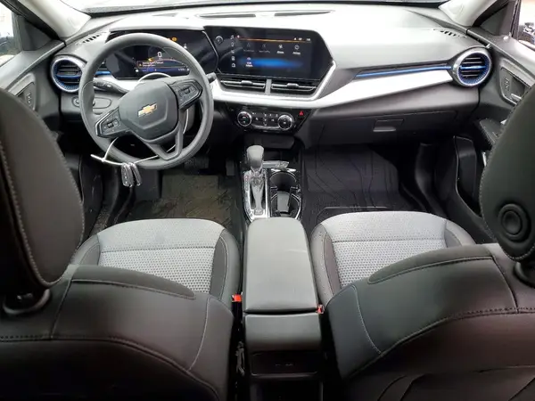 KL77LHEP6SC309092 2025 CHEVROLET TRAX - Image 8