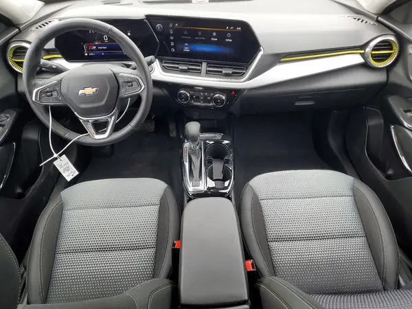 KL77LHEP6SC317175 2025 CHEVROLET TRAX - Image 8