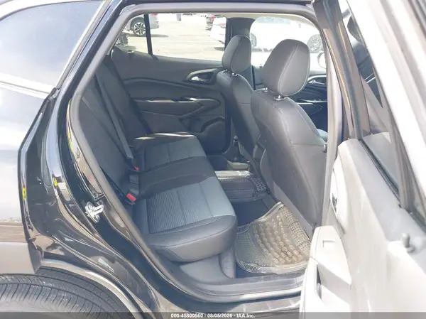 KL77LHEP6TC013748 2026 CHEVROLET TRAX - Image 8