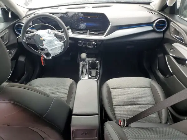 KL77LHEP6TC018898 2026 CHEVROLET TRAX - Image 8