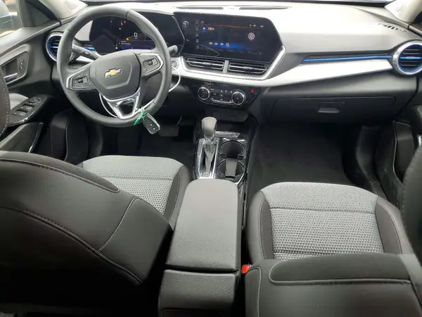 KL77LHEP6TC022580 2026 CHEVROLET TRAX - Image 8