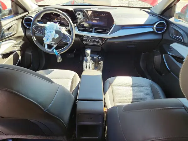 KL77LHEP7SC050337 2025 CHEVROLET TRAX - Image 8