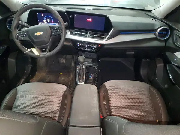 KL77LHEP7SC081460 2025 CHEVROLET TRAX - Image 8