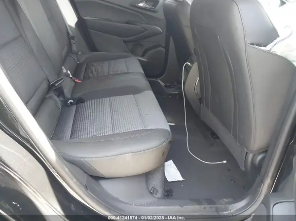 KL77LHEP7SC094046 2025 CHEVROLET TRAX - Image 8