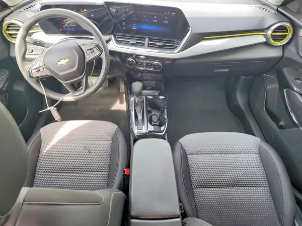 KL77LHEP7SC141494 2025 CHEVROLET TRAX - Image 8