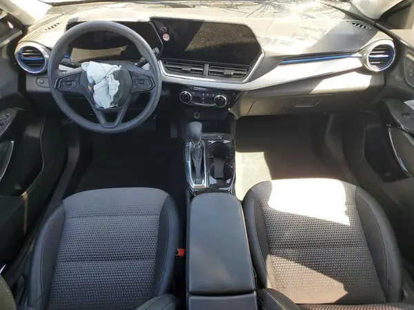 KL77LHEP7SC154133 2025 CHEVROLET TRAX - Image 8