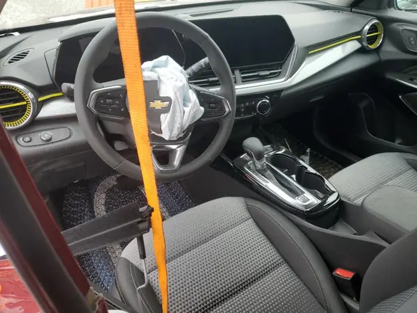 KL77LHEP7SC165455 2025 CHEVROLET TRAX - Image 8