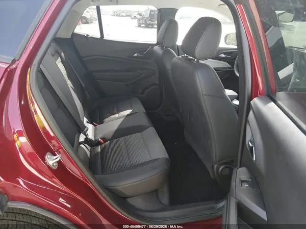 KL77LHEP7SC174477 2025 CHEVROLET TRAX - Image 8