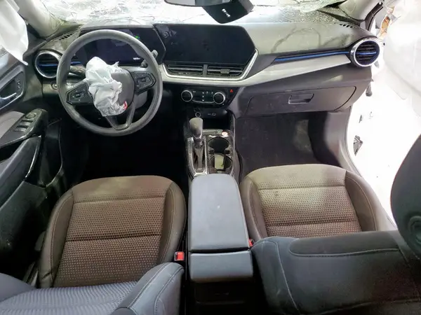 KL77LHEP7SC192851 2025 CHEVROLET TRAX - Image 8