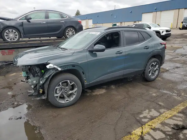 KL77LHEP7SC197144 2025 CHEVROLET TRAX - Image 1