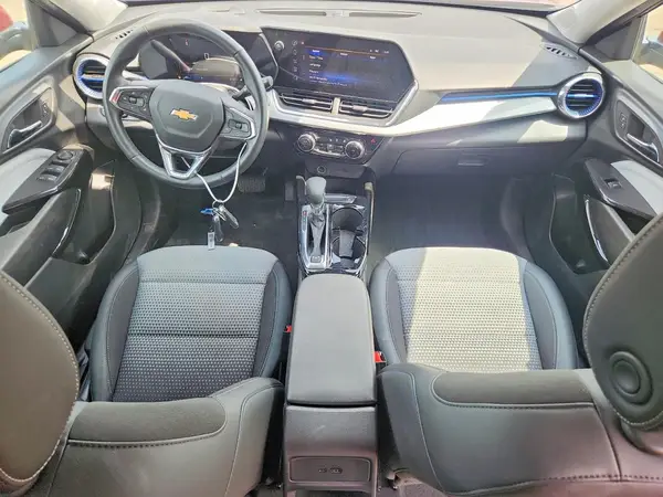 KL77LHEP7SC209566 2025 CHEVROLET TRAX - Image 8