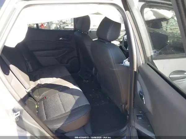 KL77LHEP7SC209700 2025 CHEVROLET TRAX - Image 8