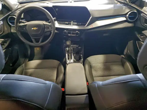 KL77LHEP7SC231177 2025 CHEVROLET TRAX - Image 8
