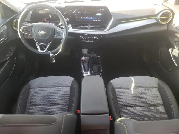 KL77LHEP7SC249288 2025 CHEVROLET TRAX - Image 8