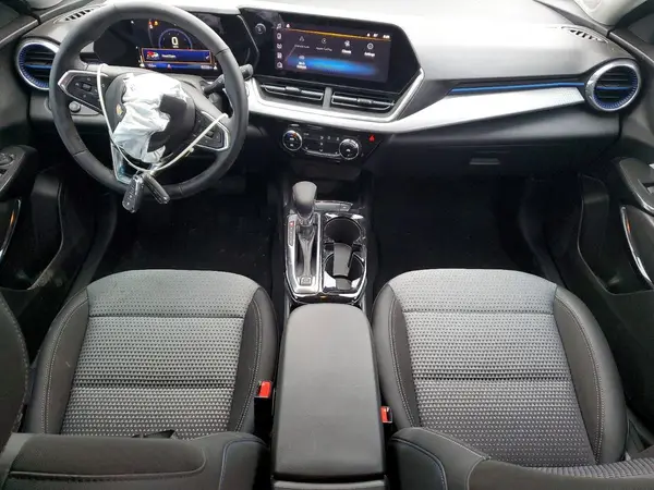 KL77LHEP7SC250408 2025 CHEVROLET TRAX - Image 8