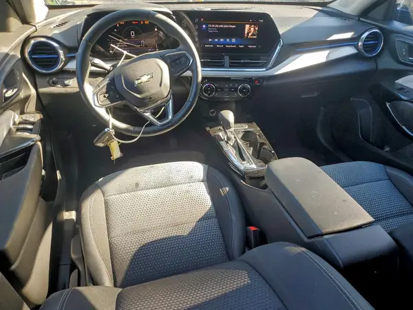 KL77LHEP7SC265877 2025 CHEVROLET TRAX - Image 8