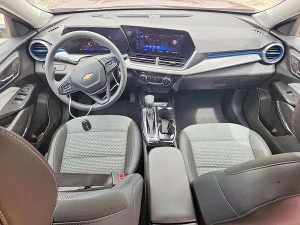 KL77LHEP7SC267676 2025 CHEVROLET TRAX - Image 8