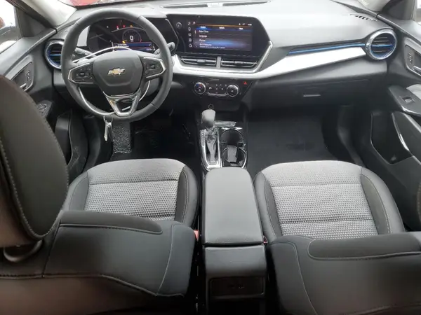 KL77LHEP7SC280153 2025 CHEVROLET TRAX - Image 8