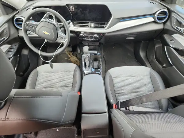 KL77LHEP7SC286292 2025 CHEVROLET TRAX - Image 8
