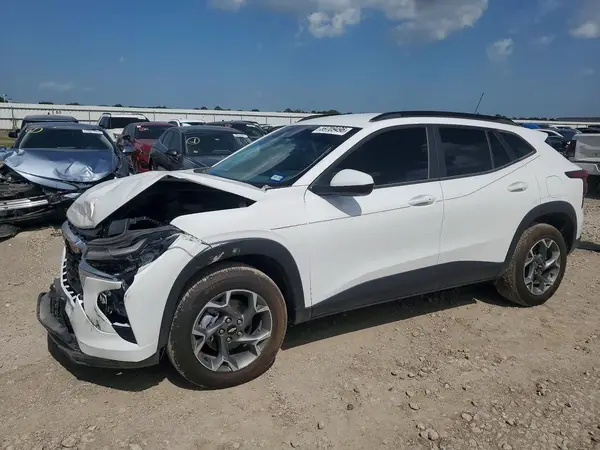 KL77LHEP7TC065910 2026 CHEVROLET TRAX - Image 1