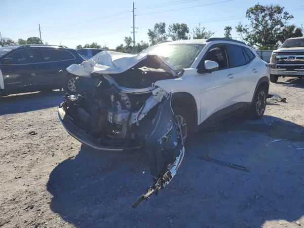 KL77LHEP7TC125720 2026 CHEVROLET TRAX - Image 1