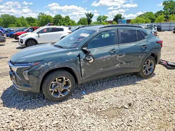 KL77LHEP7TC156675 2026 CHEVROLET TRAX - Image 1