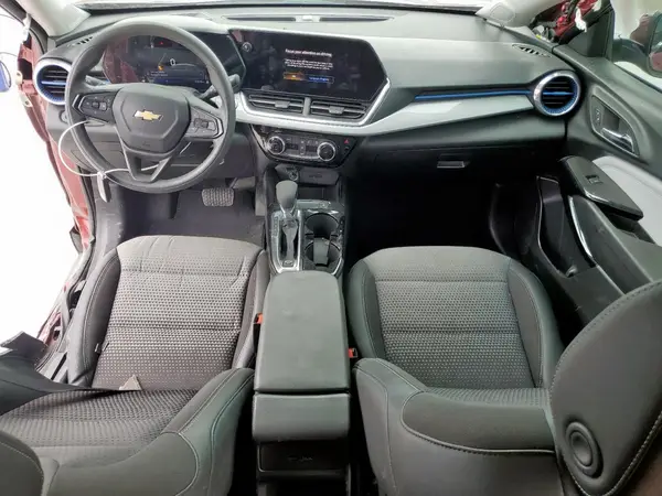 KL77LHEP8SC066269 2025 CHEVROLET TRAX - Image 8