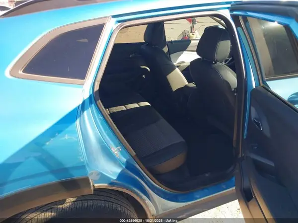KL77LHEP8SC068975 2025 CHEVROLET TRAX - Image 8